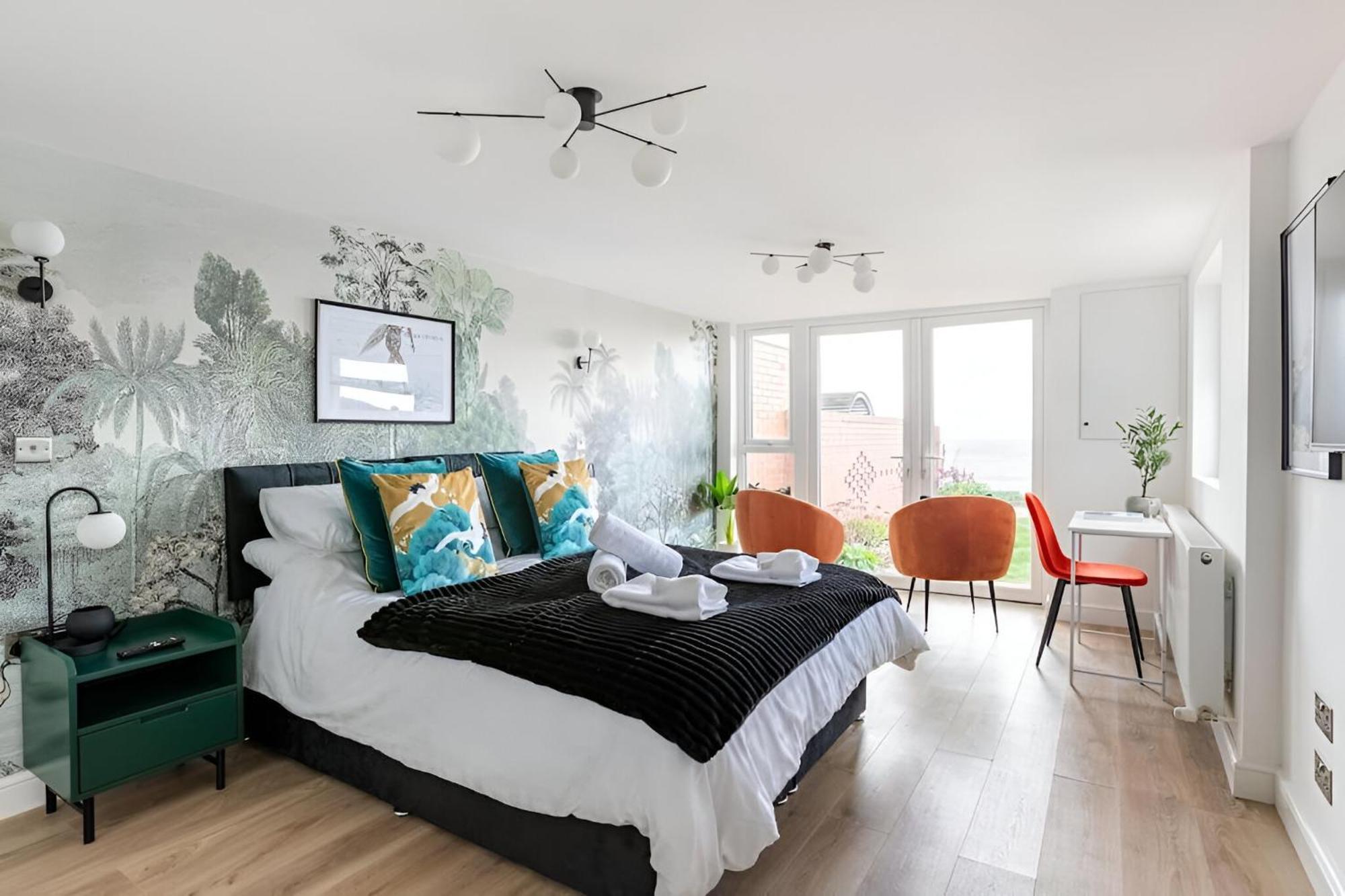 Apartment Seaview Symphony Opulent 4br Haven For Big Groups